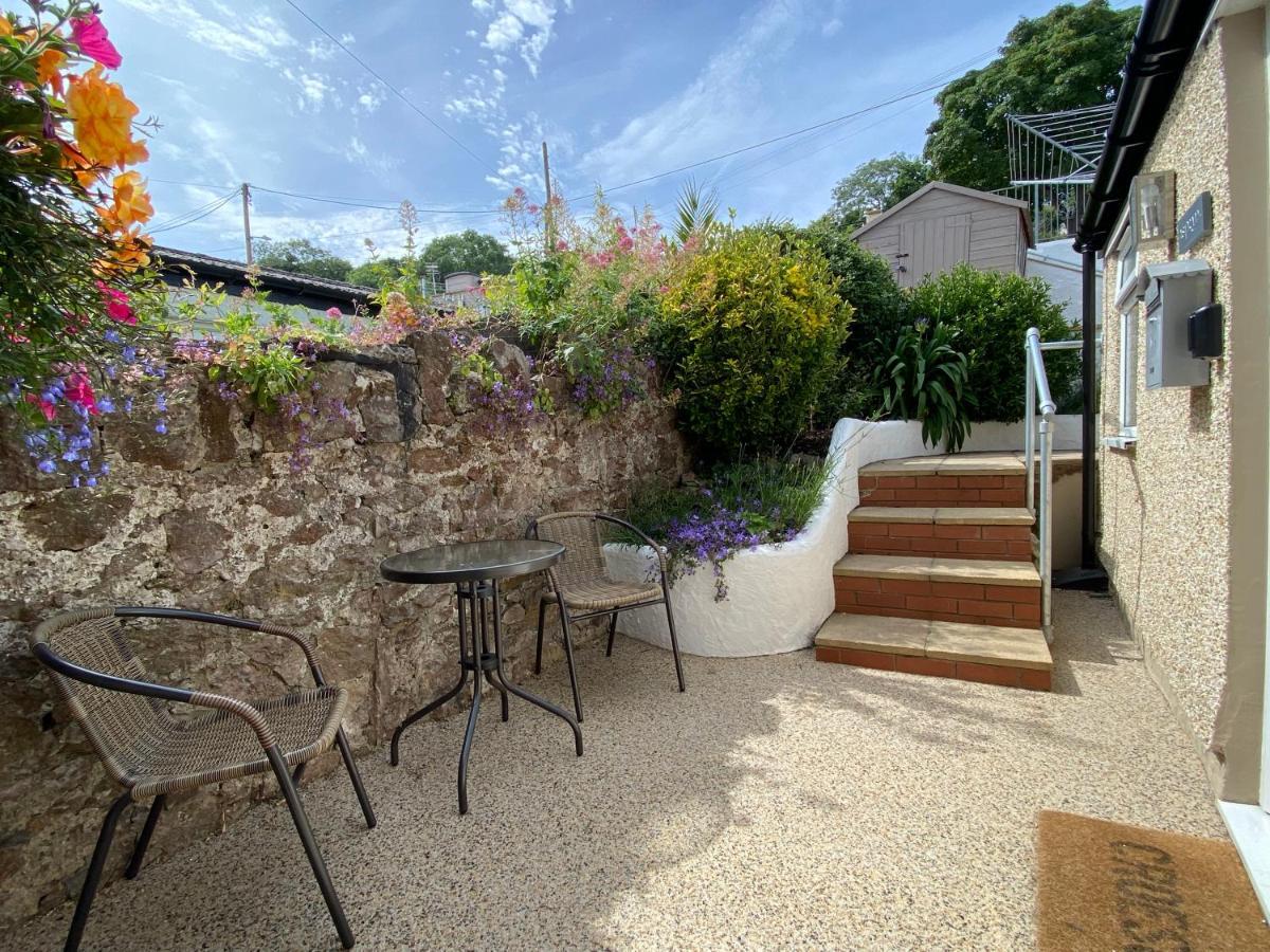Llandudno Boutique Style Seaside Retreat With Stunning Views Rhôs-on-Sea Exterior foto